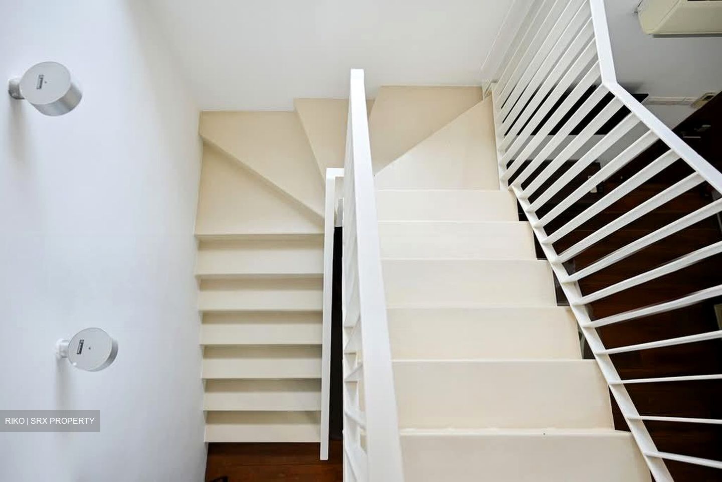 Lorong 24a Geylang (D14), Shop House #598680191